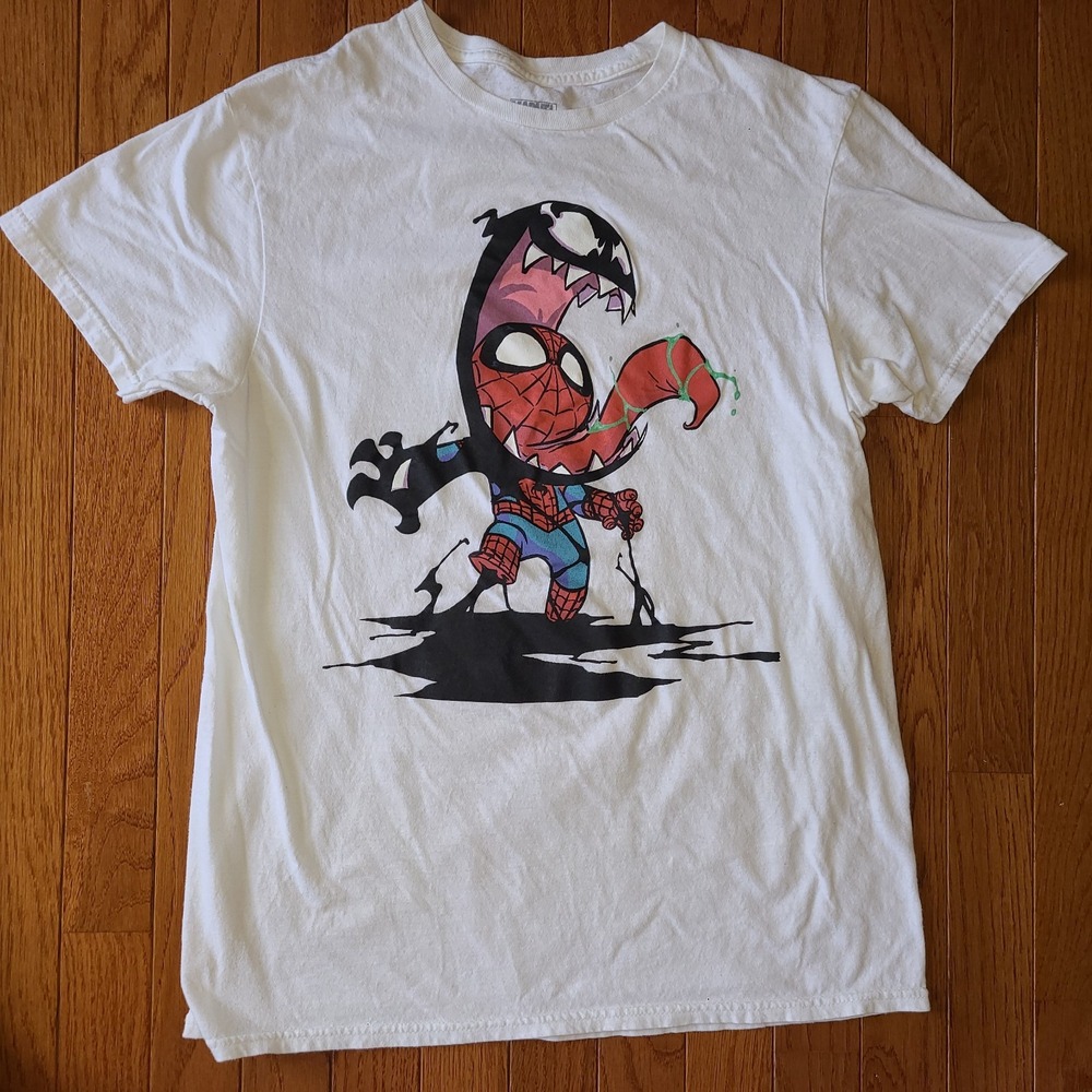 Youth Teen MARVEL T SHIRT SPIDERMAN & VENOM Medium Off White